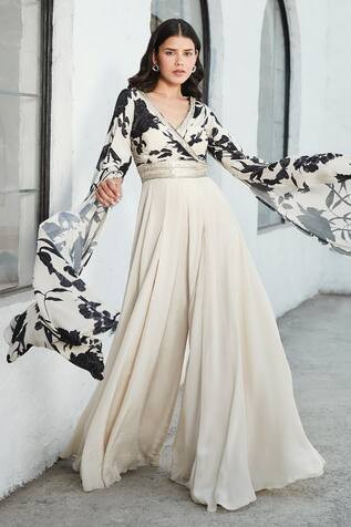 Veroniq Trends-bollywood Style Kiara Advani Inspired Designer Wedding Silk  Embroidered Jumpsuit,palazzo Suit,wedding,party Wear,silk-vf - Etsy